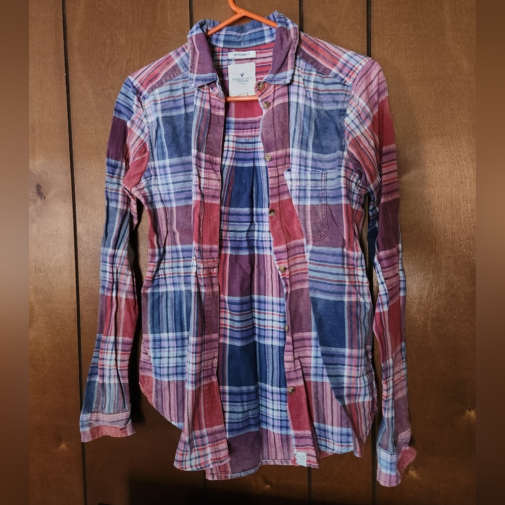 American Eagle plaid button up